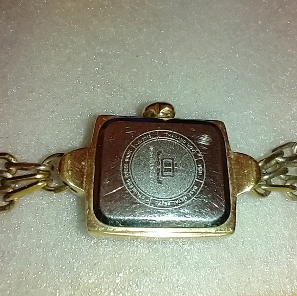 Woman's watch - Picture 3 of 7